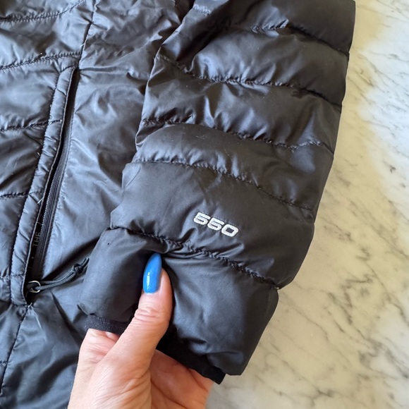 North Face Women's 550 Puffer Jacket - Picture 3 of 8